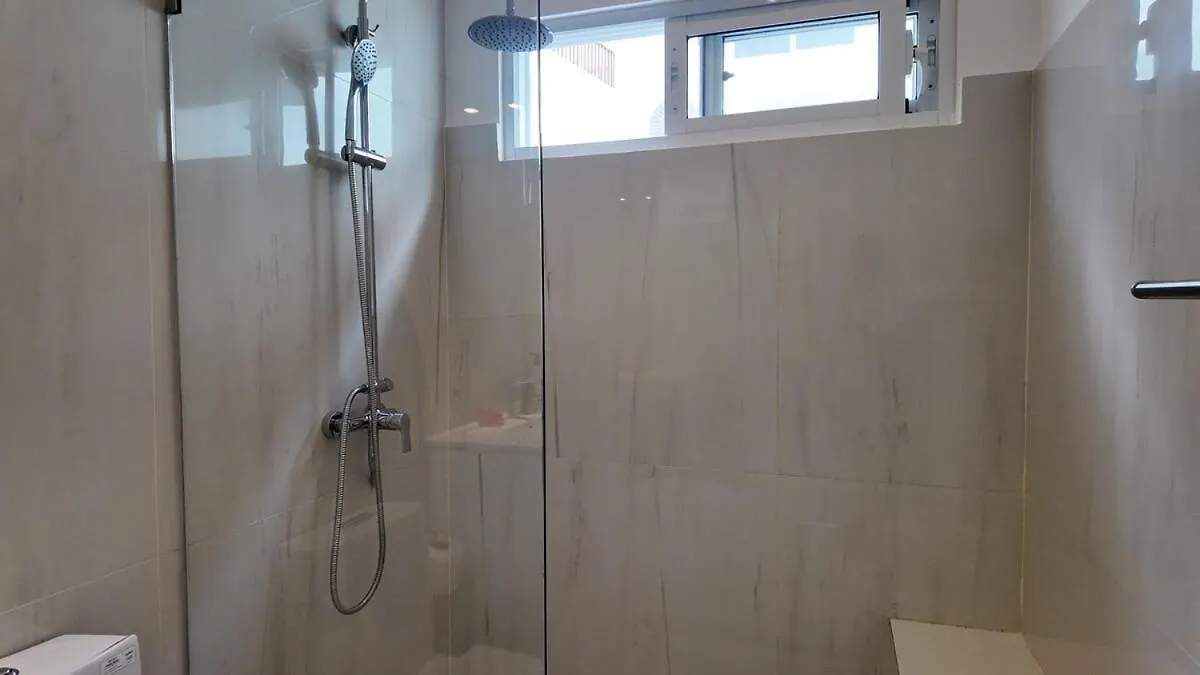 Two Bedroom Beach Apartment لاس تاريناس